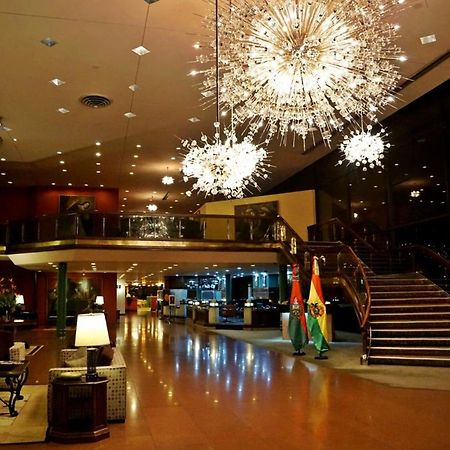 לה פאז Real Plaza Hotel & Convention Center מראה חיצוני תמונה