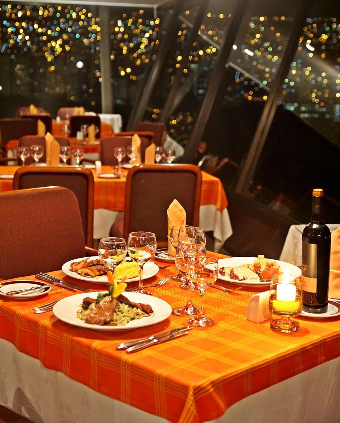 לה פאז Real Plaza Hotel & Convention Center מראה חיצוני תמונה