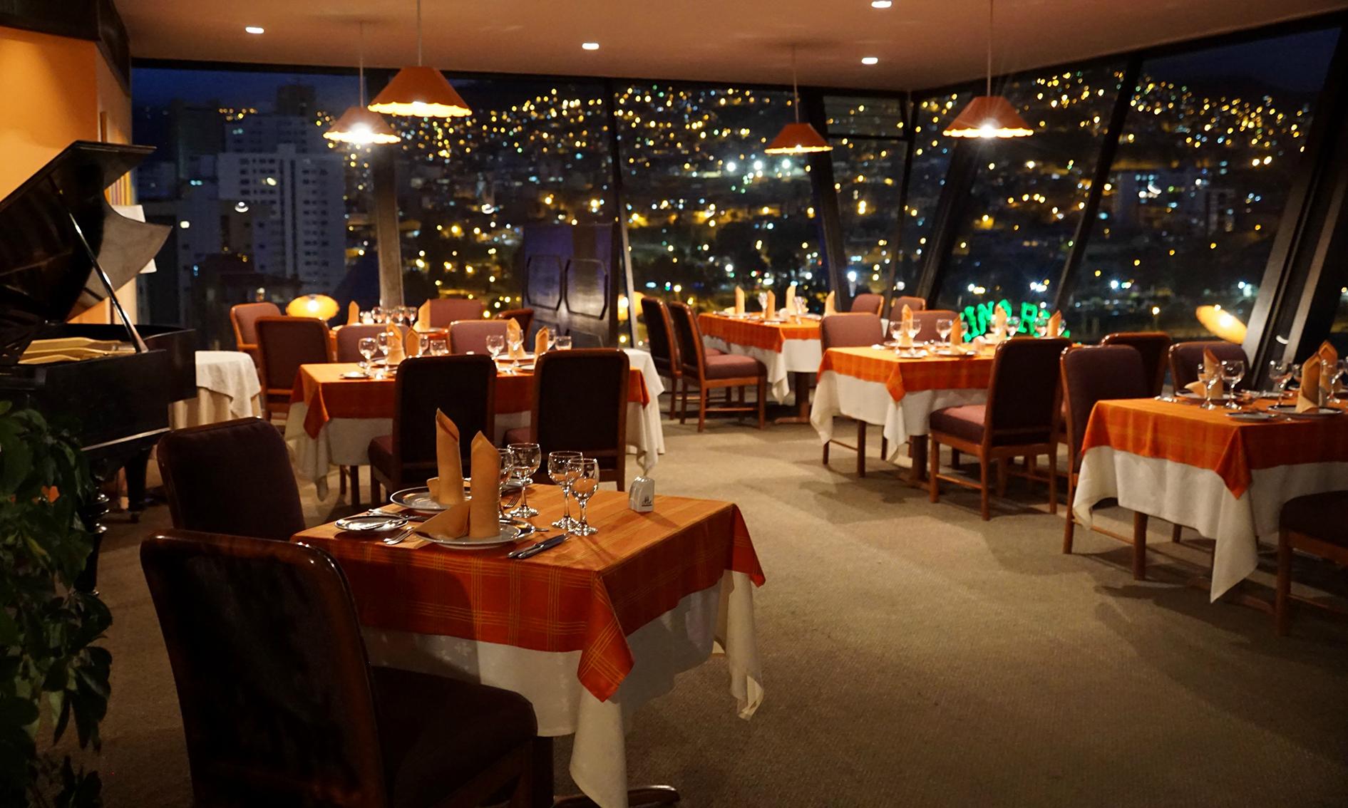 לה פאז Real Plaza Hotel & Convention Center מראה חיצוני תמונה