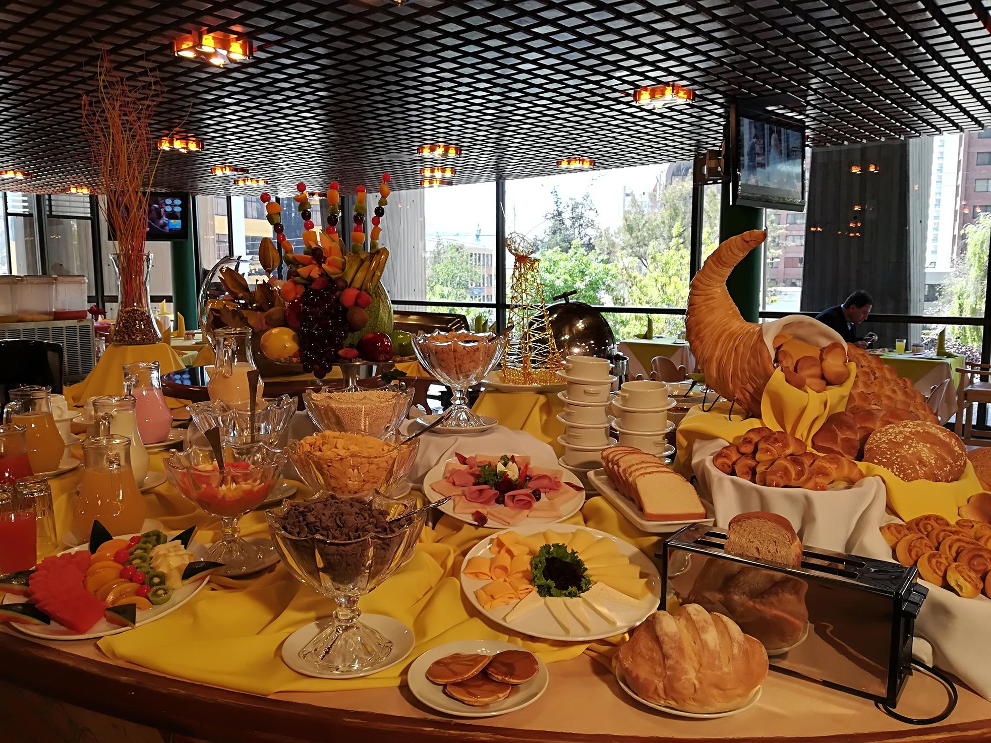 לה פאז Real Plaza Hotel & Convention Center מראה חיצוני תמונה