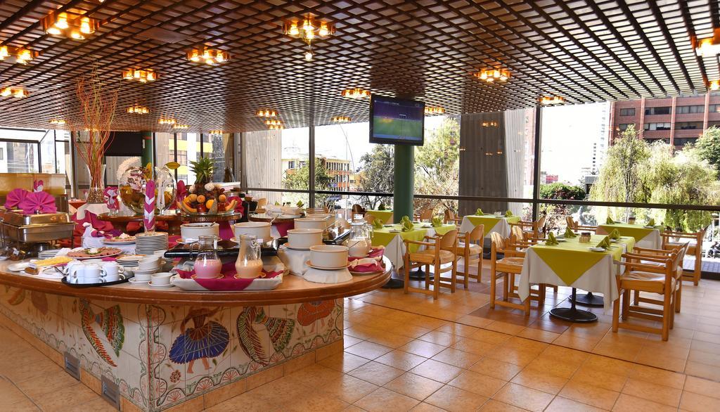 לה פאז Real Plaza Hotel & Convention Center מראה חיצוני תמונה