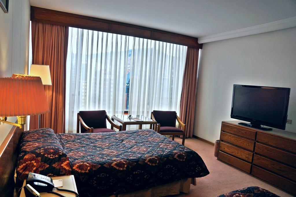 לה פאז Real Plaza Hotel & Convention Center מראה חיצוני תמונה