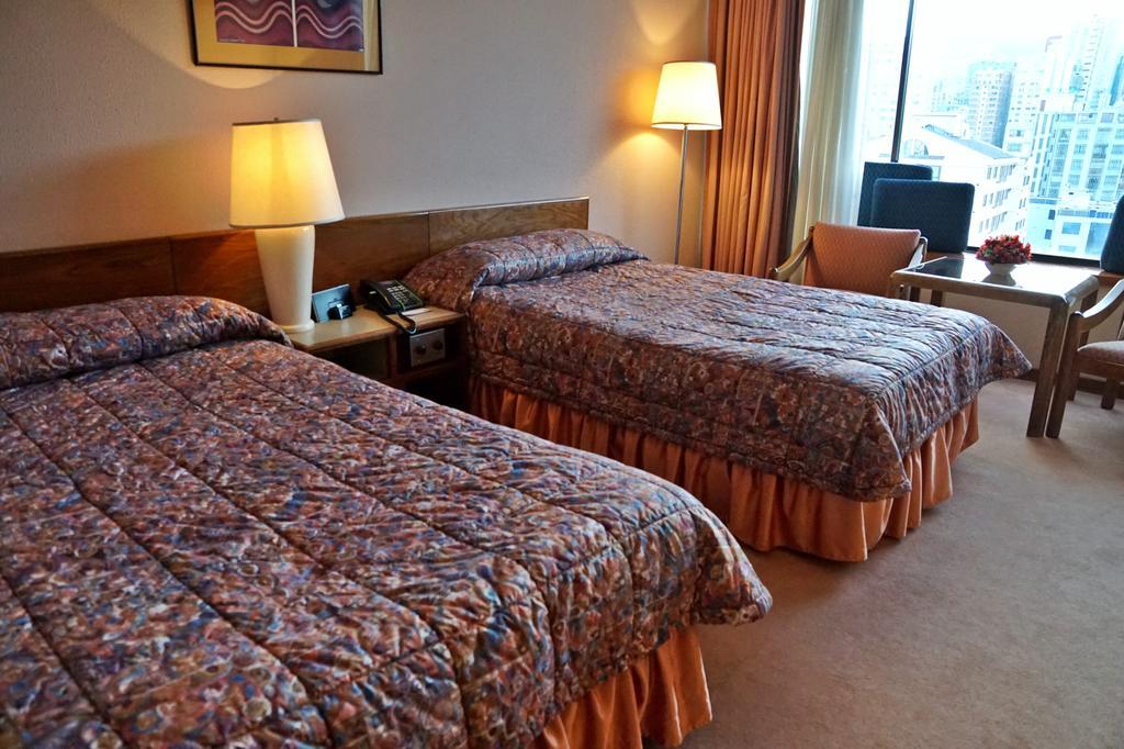 לה פאז Real Plaza Hotel & Convention Center מראה חיצוני תמונה