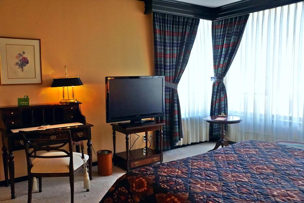 לה פאז Real Plaza Hotel & Convention Center מראה חיצוני תמונה